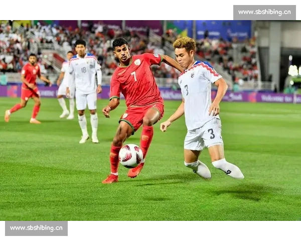 国足鏖战卡塔尔全场奋力拼搏展现中国足球新气象